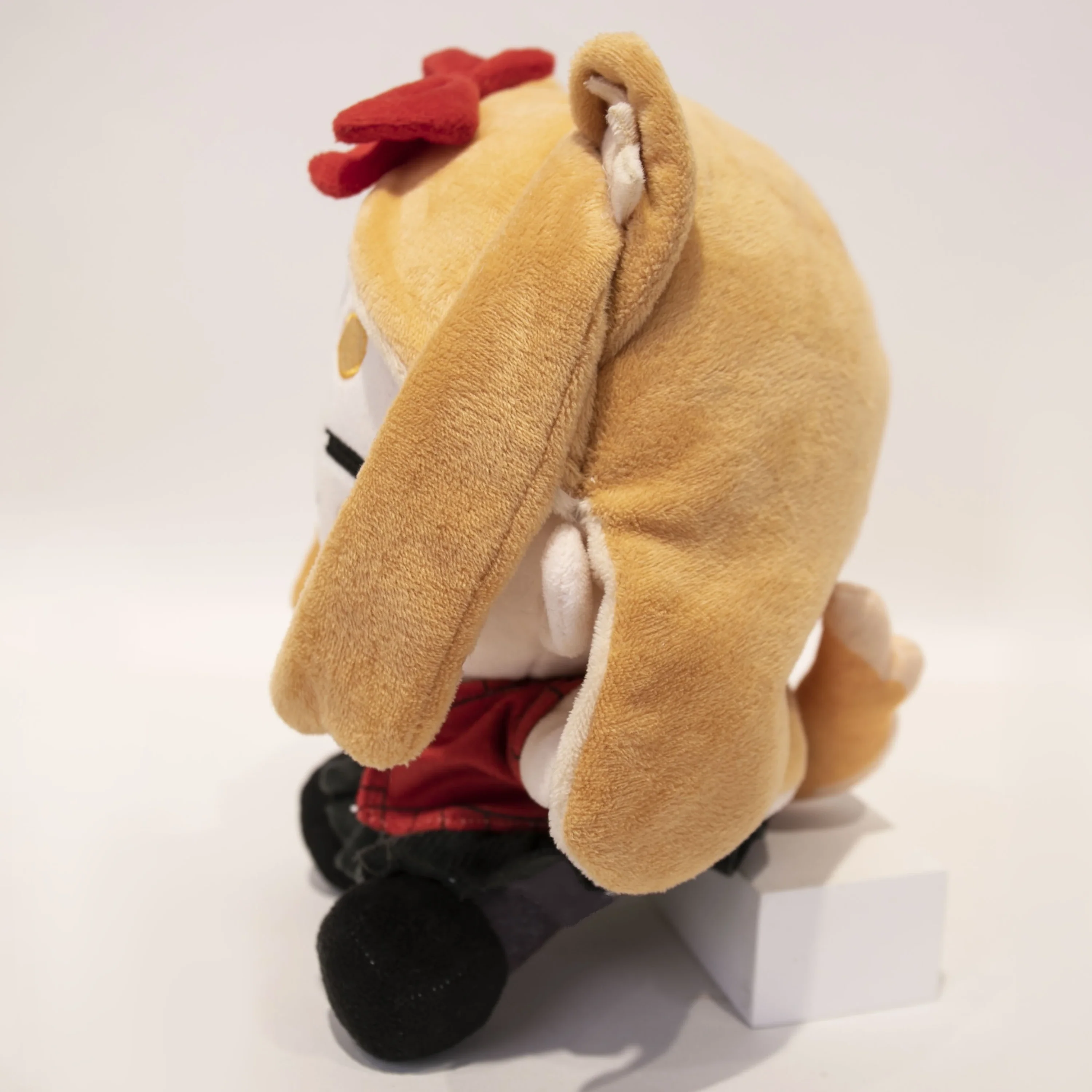 [PRE-ORDER] NoiR Series 023 Eepy Fran Plushie - Image 4