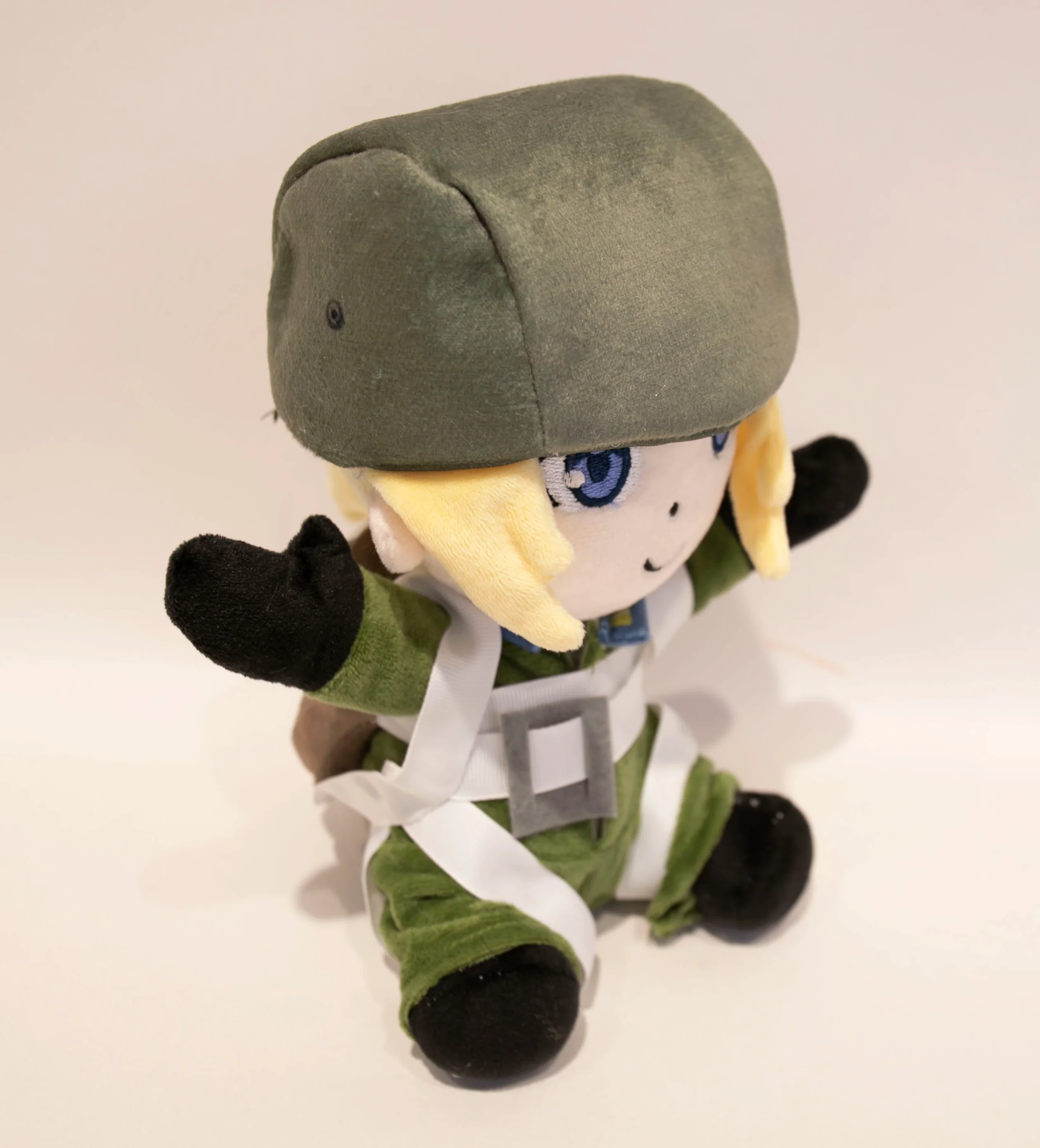 [FINISHED] NoiR Series 029 Komet Chan Plushie. - Image 5