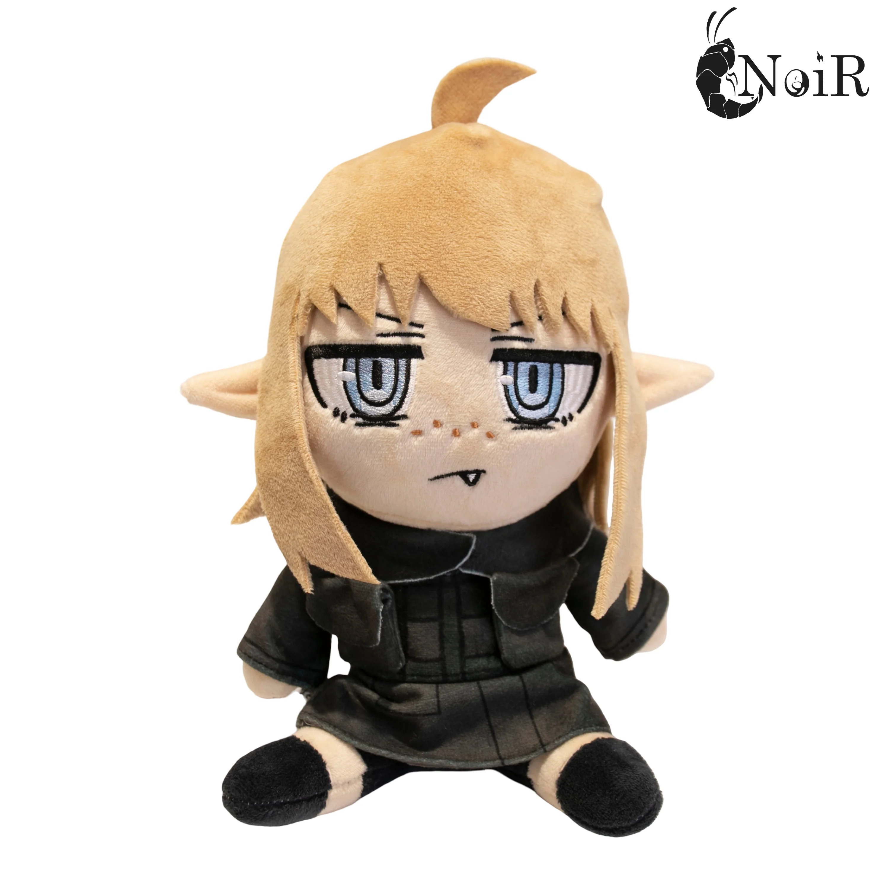 [PRE-ORDER] NoiR Series 078 Combat Witch - Luna Plushie - Image 4