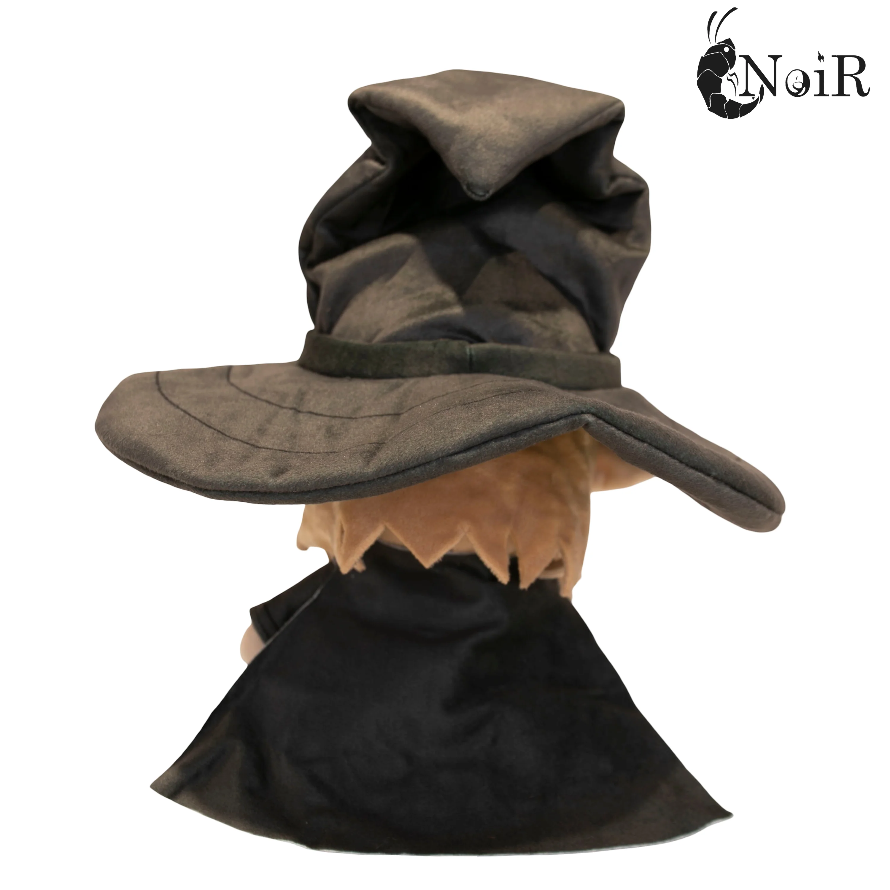[PRE-ORDER] NoiR Series 078 Combat Witch - Luna Plushie - Image 6